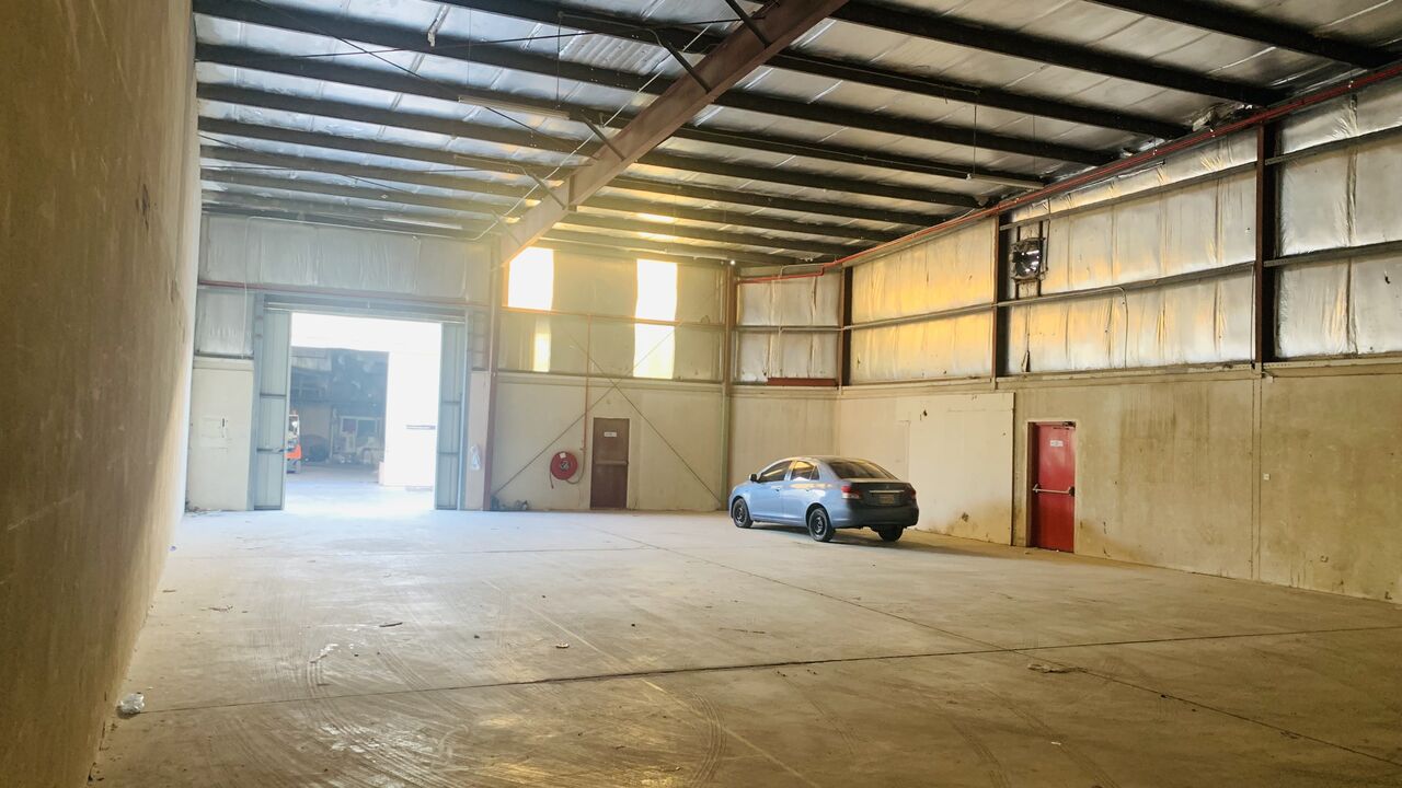Salmabad, Warehouses, BHD 800,  320 Sq. Meter,  Salmabad Area Warehouse Available For Rent