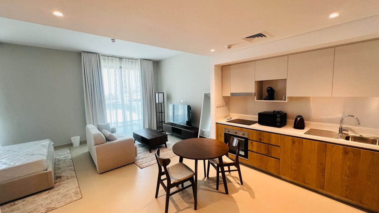 Manama, Apartments, Flats, Houses & Villas, BHD 350/month,  Furnished,  Studio,  LUXURY FURNISHED STUDIO APARTMENT FOR RENT &ndash; MARASSI RESIDENCE