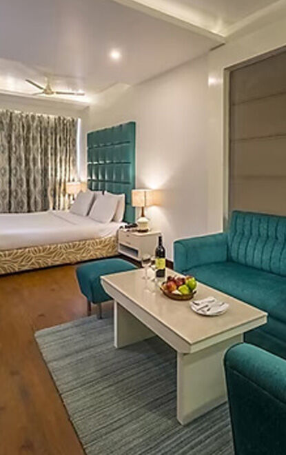Mumbai, Restaurants, Best Hotel Near The Airport Comfortable Stay Awaits