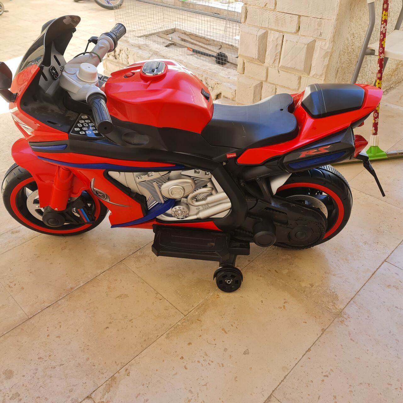 Riyadh, Baby & Kid Stuff, SAR 230,  Kids Electric Ride-On Superbike Motorcycle