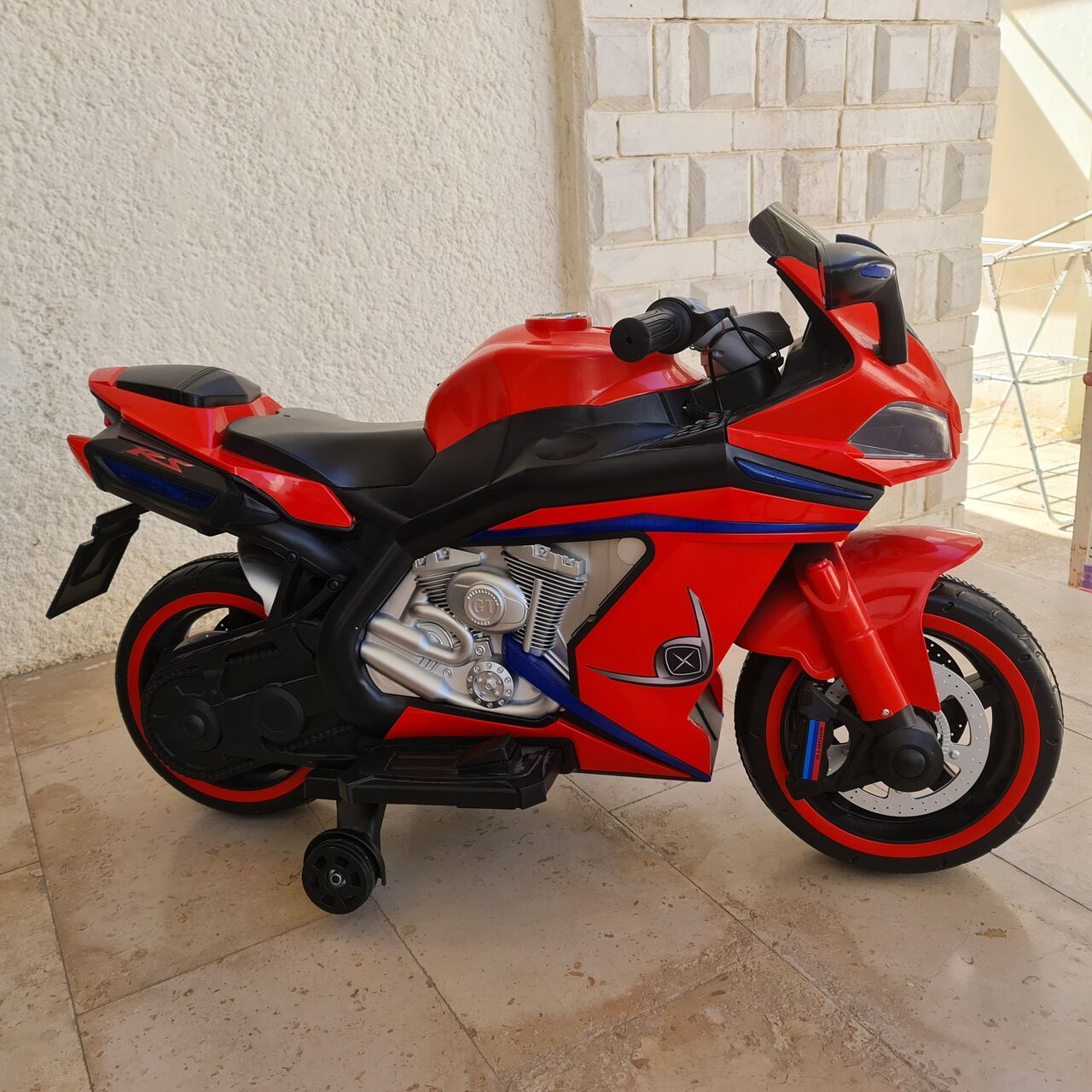 Riyadh, Baby & Kid Stuff, SAR 230,  Kids Electric Ride-On Superbike Motorcycle