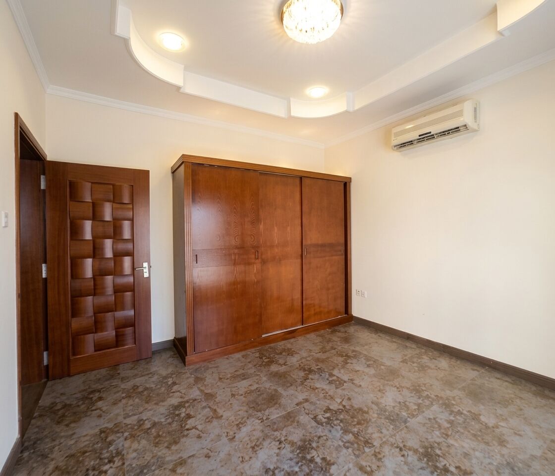 Saar, Villas, BHD 700,  350 Sq. Meter,  4 BHK Beautiful Villa For Rent In Saar-Maqabah | BD. 700/-