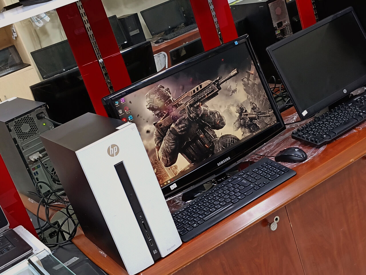 Riffa, Computers, BHD 93,  HP Gaming Computer Set I5 6th Gen 120GB SSD & 500GB HDD 2GB Graphics 24&rsquo;&rsquo; Display