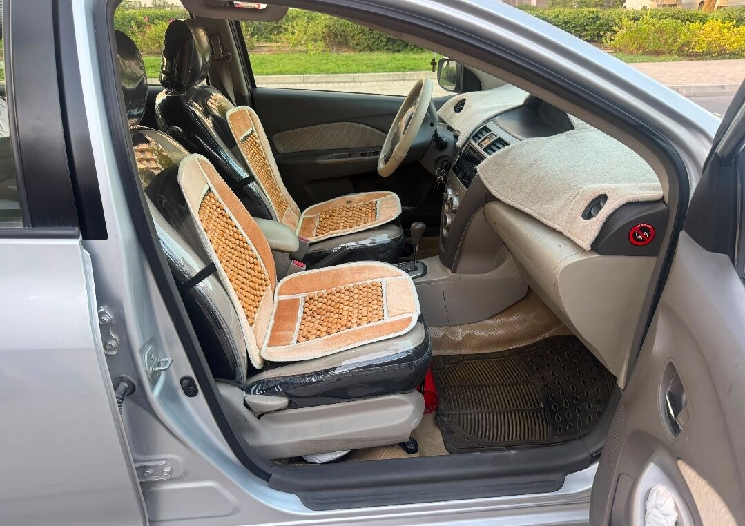 Hidd, Vehicles, Cars & Trucks , BHD 2000,  Toyota Yaris,  2013,  Automatic,  176000 KM,    Good Condition