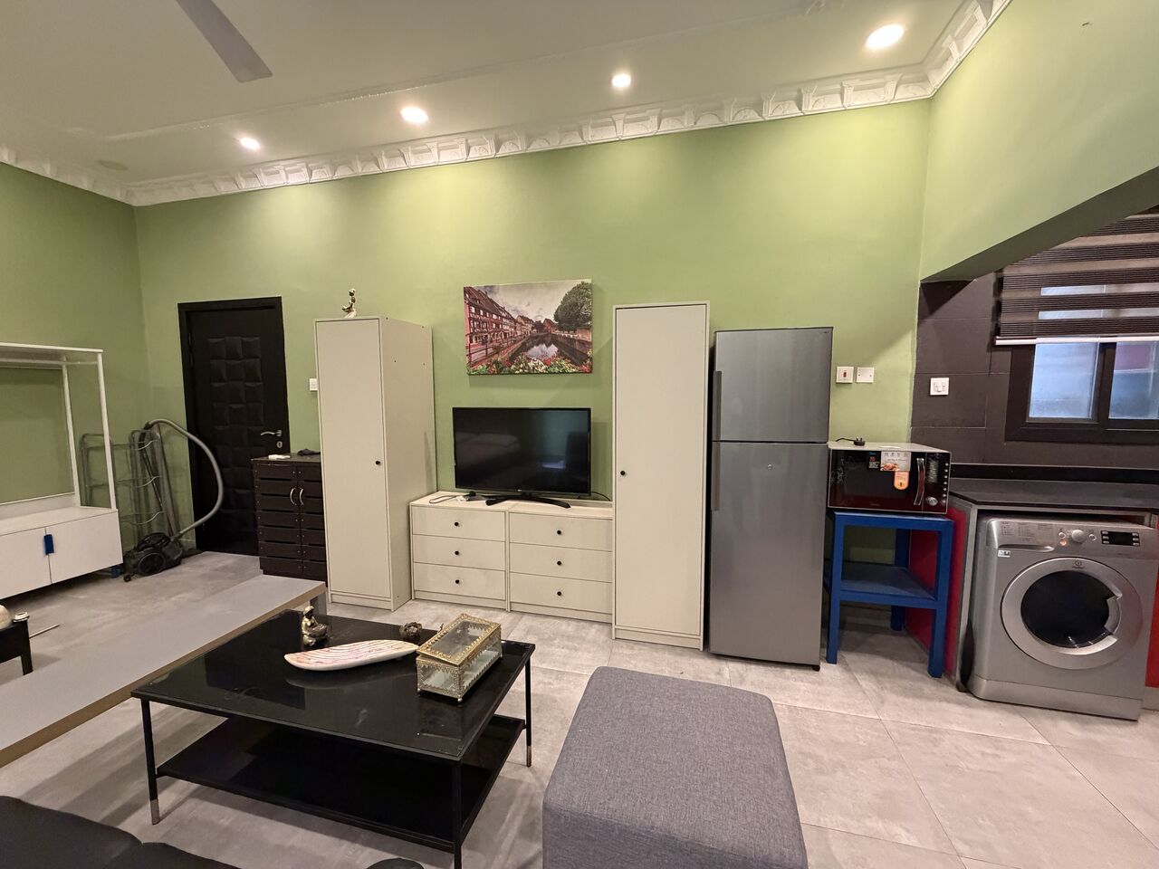 Adliya, Apartments, Flats, Houses & Villas, BHD 185/month,  Furnished,  Studio,  200 Sq. Meter,  Fully Furnished Studio Flat For Rent