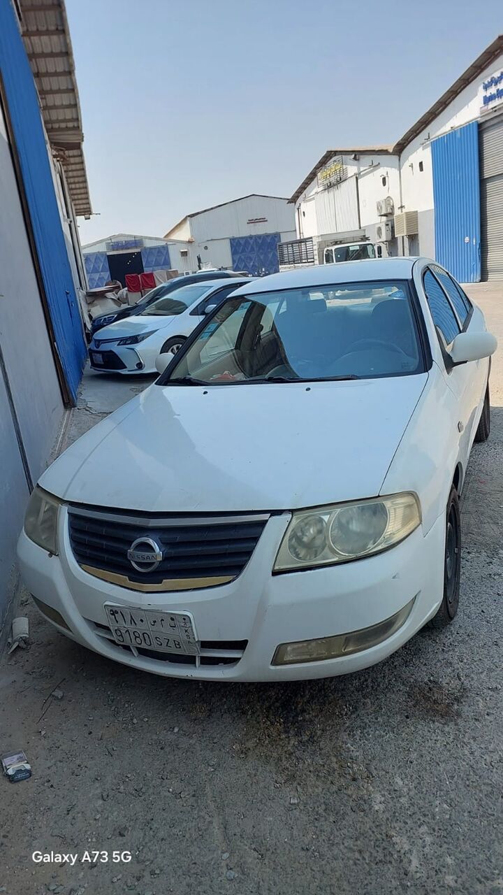 Dammam, Vehicles, Cars & Trucks , SAR 14000,  Nissan Sunny,  2012,  Automatic,  290000 KM,    Korea