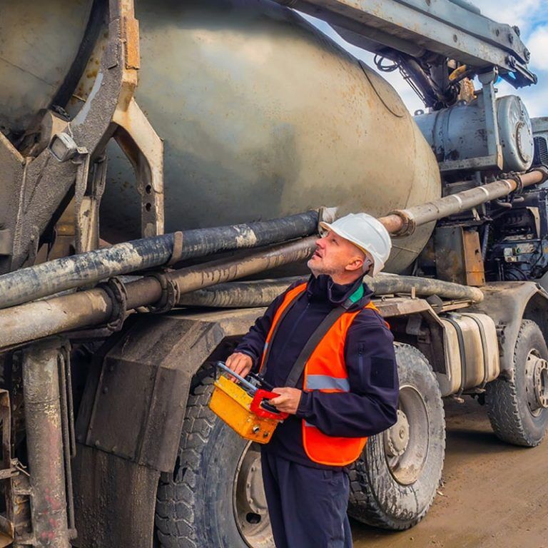Riyadh, Jobs, Concrete Pump Operator