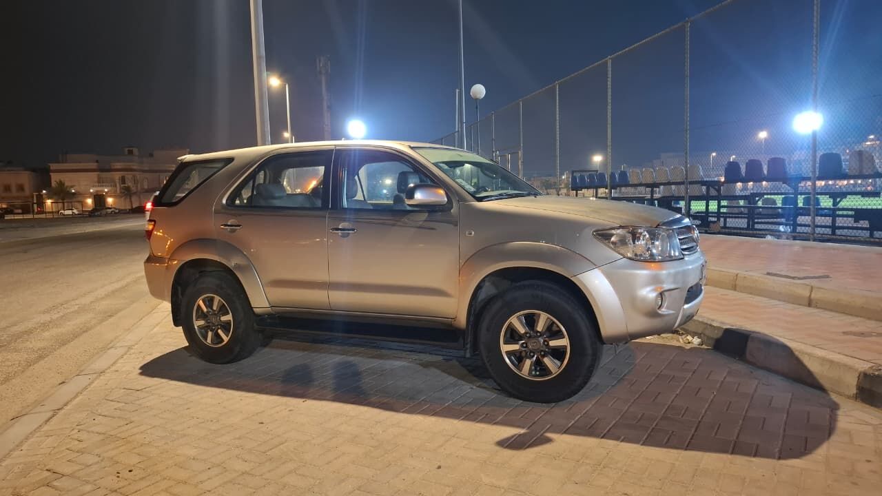 Jubail, Vehicles, Cars & Trucks , SAR 38000,  Toyota Fortuner 4x2,  2010,  Automatic,  180000 KM,