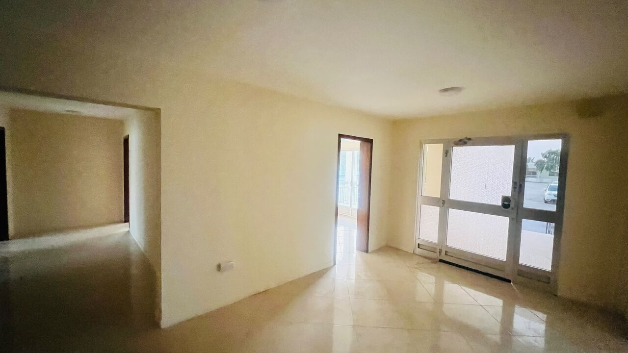 Saar, Villas, BHD 570,  RENOVATED SINGLE-STOREY VILLA FOR RENT IN SAAR | PRIVATE GARDEN
