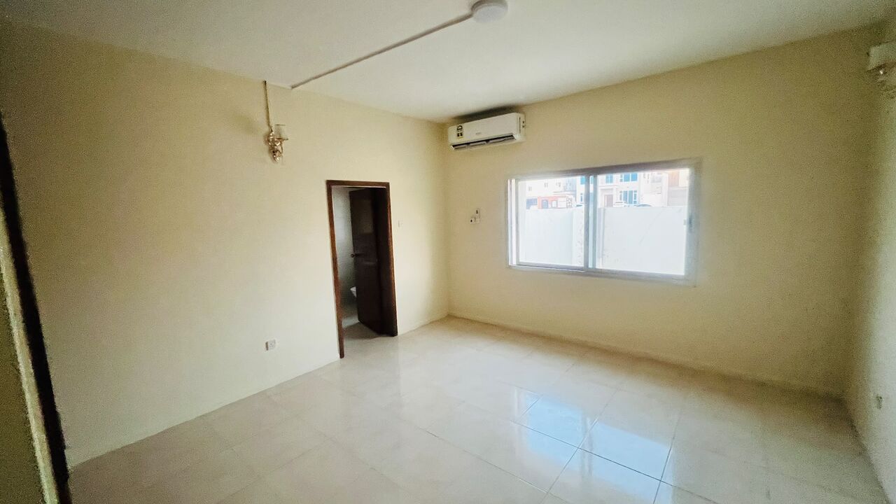 Saar, Villas, BHD 570,  RENOVATED SINGLE-STOREY VILLA FOR RENT IN SAAR | PRIVATE GARDEN
