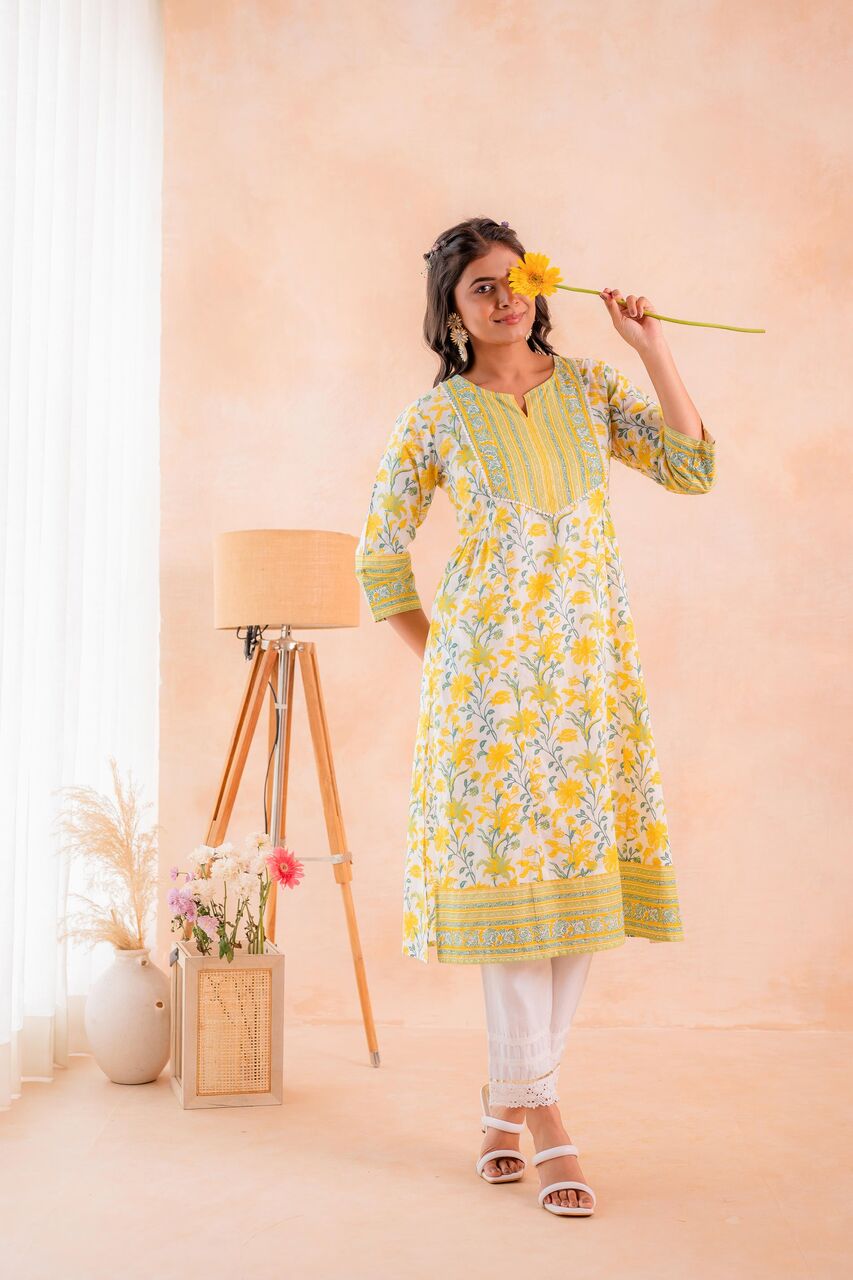 Jaipur, Clothing & Accessories, INR 945,  Buy Printed Kurta For Women For Effortless Ethnic Fashion Online