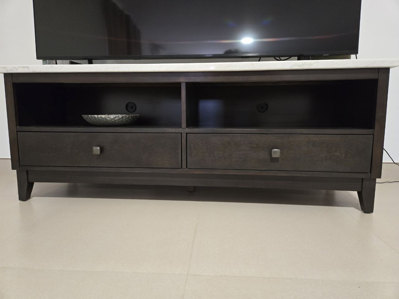 Riyadh, Furniture, SAR 935,  House Clearance: Marble-top Solid Wood TV Unit