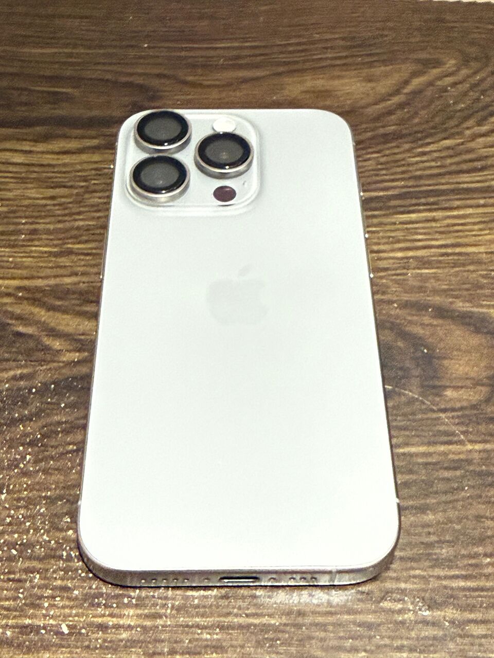 Olaya, Mobile Phones, SAR 2800,  Apple IPhone 15 Pro 128gb Natural Titanium In Mint Condition