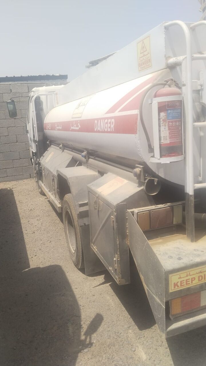 Al Aziziyah, Vehicles, Cars & Trucks , Isuzu NPR 2008 Tanker Truck,  2008,  Manual,  150000 KM,
