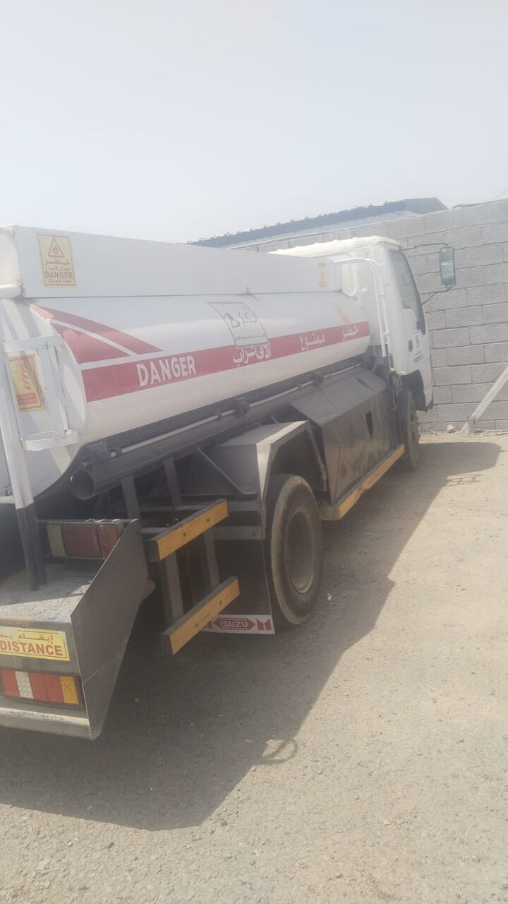 Al Aziziyah, Vehicles, Cars & Trucks , Isuzu NPR 2008 Tanker Truck,  2008,  Manual,  150000 KM,