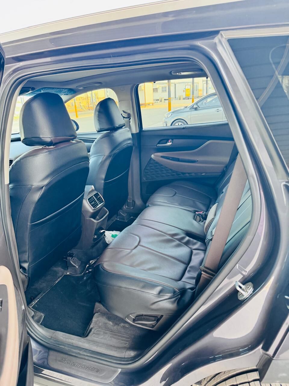 Riyadh, Vehicles, Cars & Trucks , SAR 83000,  Hyundai Santa Fe,  2021,  Automatic,  98700 KM,    | 7-Seater | 2.5L | 2WD | Excellent Condition