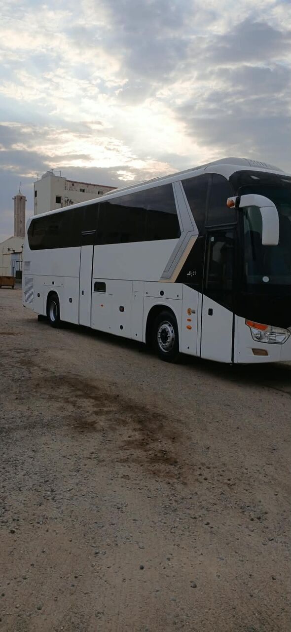 Al Baha, Vehicles, Cars & Trucks , SAR 2015,  KING LONG BUS,  2015,  2015 KM,  Neat And Clean King Long  Bus Available For Rent