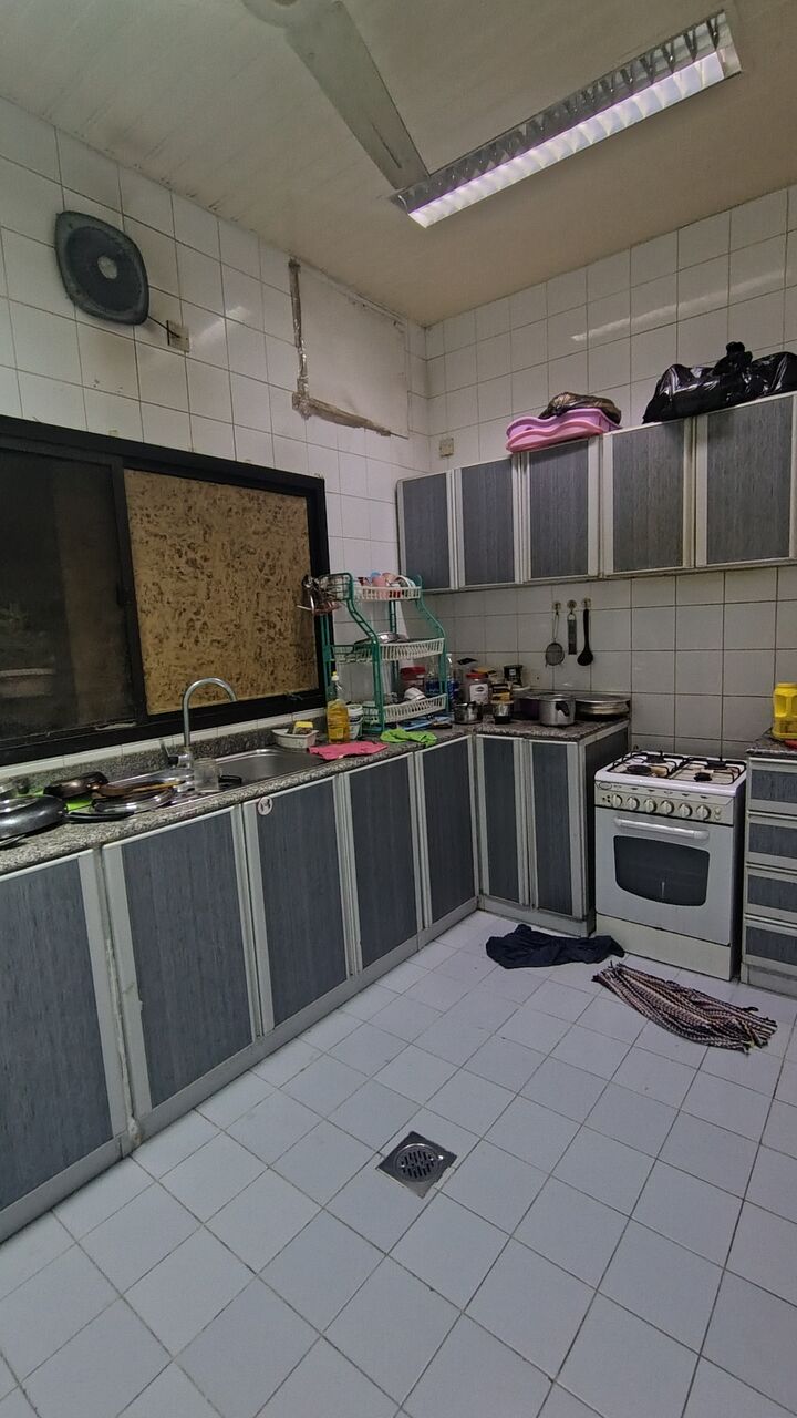Jidhafs, Rooms for Rent, BHD 100/month,  Room For Rent Jidafs 100 Bd Including All 33605311contact