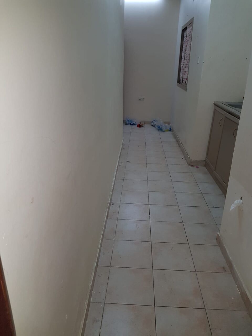 Segaya, Apartments, Flats, Houses & Villas, BHD 120/month,  1 BR,  25 Sq. Meter,  Semi Furinshed Flat For Rent At Segaya Near Salmanyia Hospital