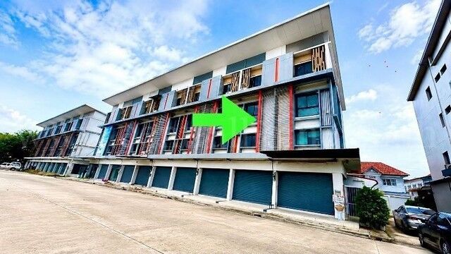Bangkok, Real Estate For Sale, THB 6190000,  3 BR,  25 Sq. Feet,  ลดราคา อาคารพาณิชย์ C Space สามโคก หลังม