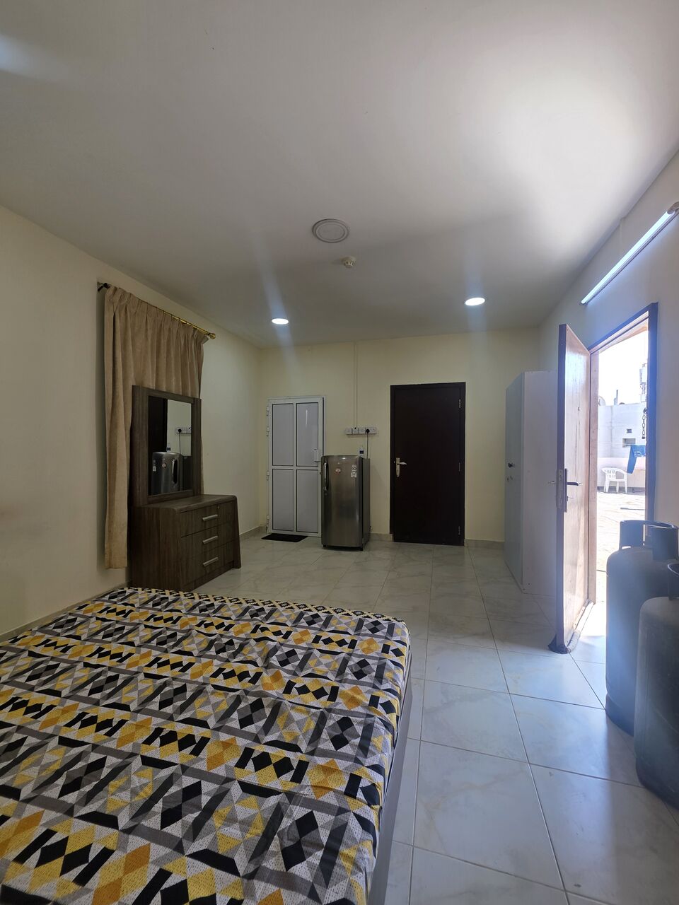 Gudaibiya, Apartments, Flats, Houses & Villas, BHD 160/month,  Furnished,  Studio,  Neet & Clean Furnished Spacious Studio Flat With Unlimited @160/BD In Gudaibiya