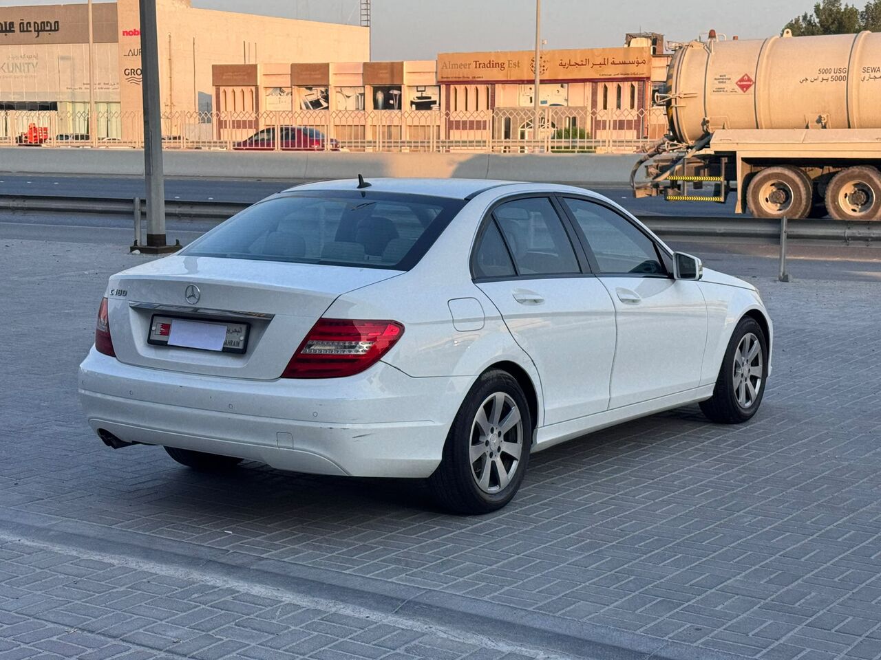 Manama, Vehicles, Cars & Trucks , BHD 2950,  Mercedes Benz C-180,  2014,  Automatic,  168850 KM,   /  (White)