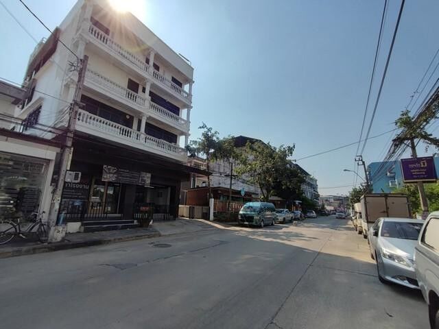 Bangkok, Villas, THB 90000,  0 Sq. Feet,  HR 10454 ให้เช่าอาคารสำนักงาน 4.5 ชั้น Stand Alone 675 ตรม. ซ