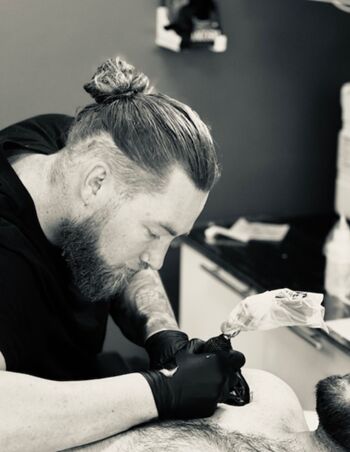 Sydney, Beautician, Discover A Creative Tattoo Artist In Adelaide For Your Ink