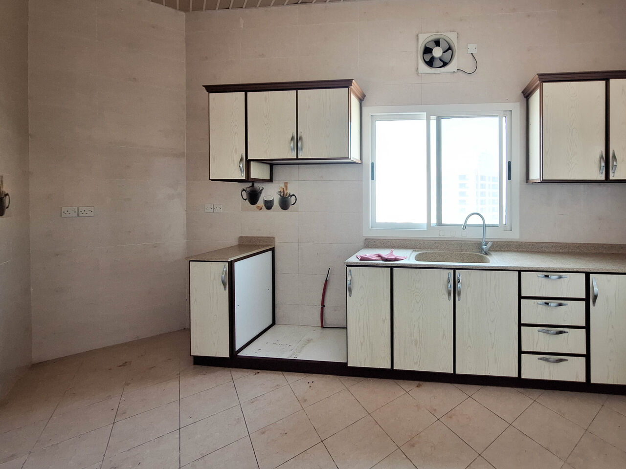 Sanabis, Apartments, Flats, Houses & Villas, BHD 160/month,  Studio,  For Rent A Studio In Sanabis Area Including EWA