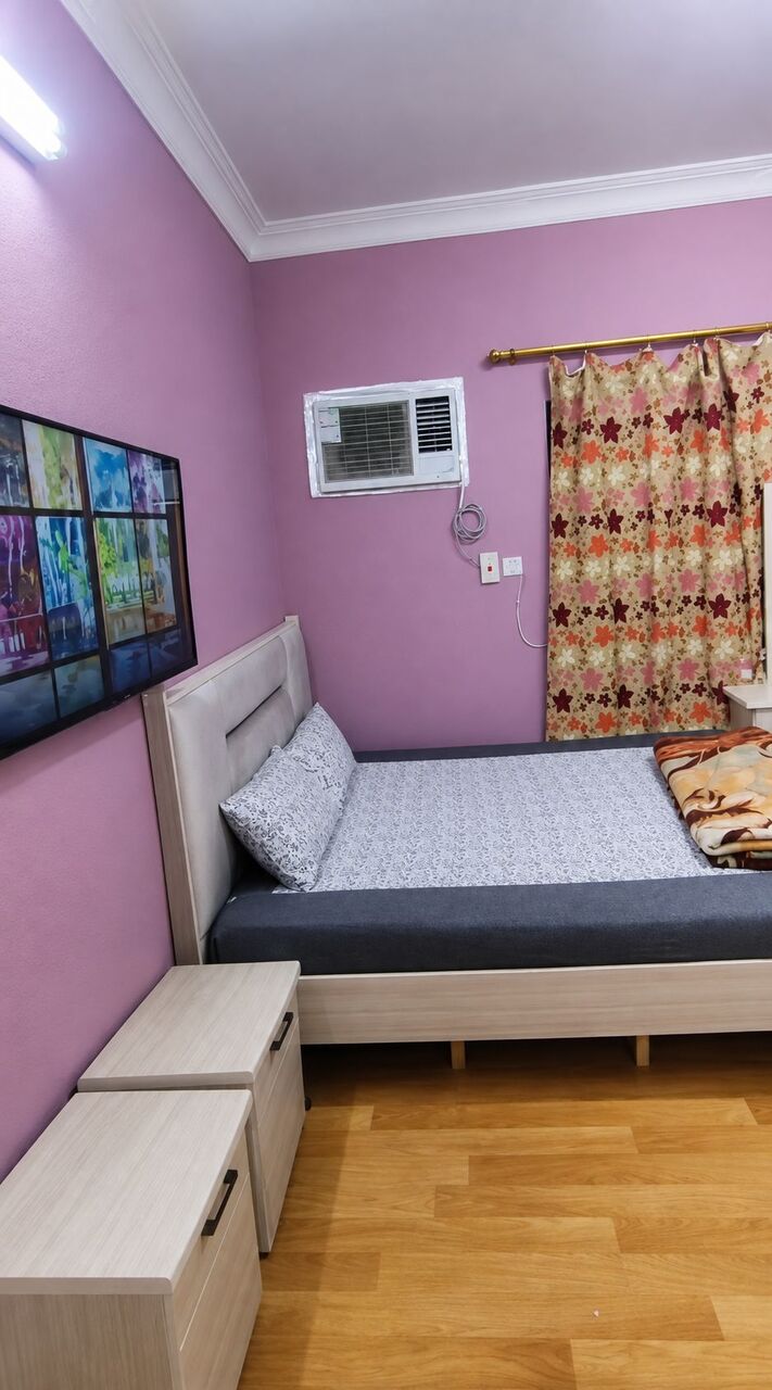 Al Iskan, Appliances, SAR 1,  Bedset, Ac, Washing Machine Ect.selling My Household Items Because Im Moving