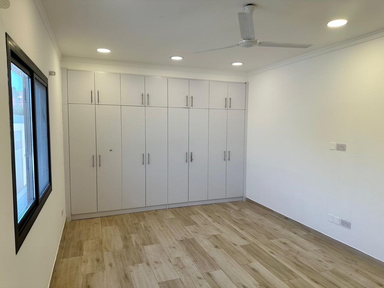 Sanad, Villas, BHD 750,  A Semi-furnished Detached Villa In Jurdab