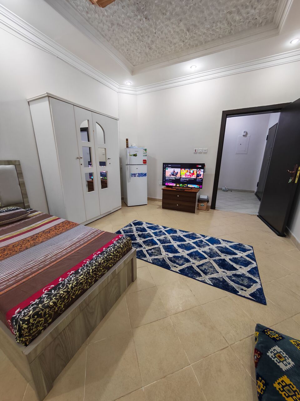 Riyadh, Apartments, Flats, Houses & Villas, SAR 2000/month,  1 BR,  Room With Seperate Kitchen In Family Apartment