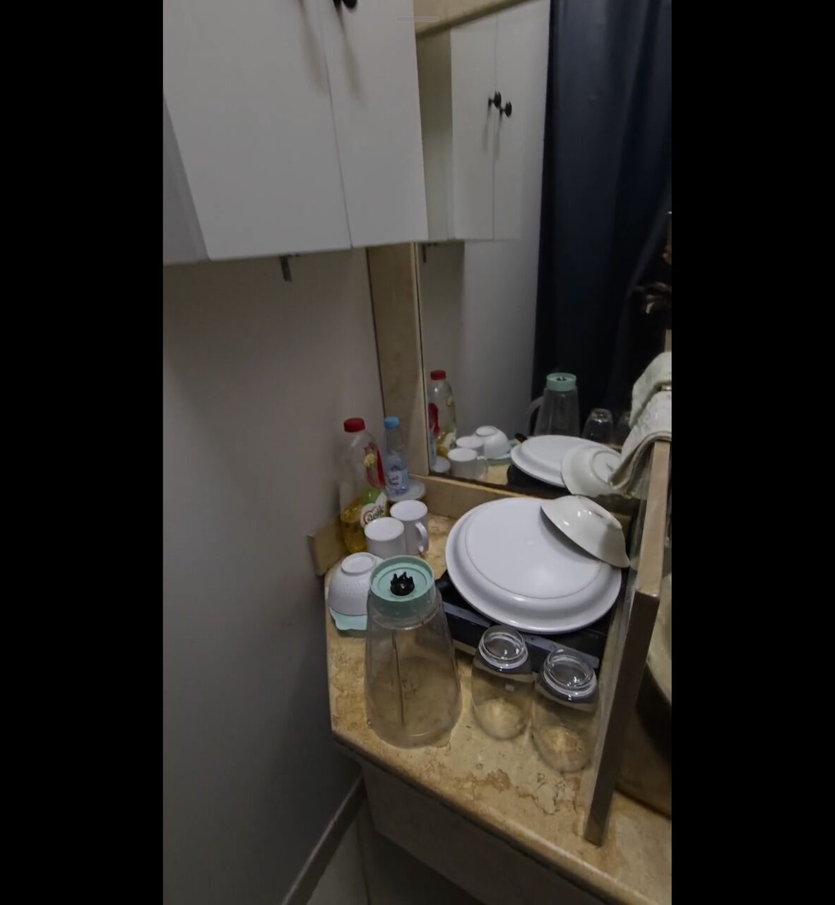 Riyadh, Apartments, Flats, Houses & Villas, SAR 2000/month,  1 BR,  Room With Seperate Kitchen In Family Apartment