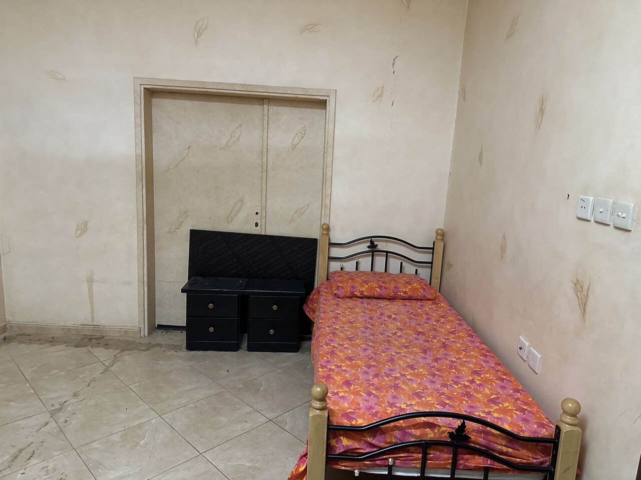 Yanbu, Apartments, Flats, Houses & Villas, SAR 450/month,  Furnished,  2 BR,  FURNISHED ROOM AVAILABLE FOR MONTHLY RENT 450 SR
