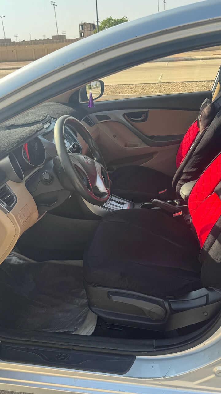 Riyadh, Vehicles, Cars & Trucks , SAR 23500,  Hyundai Elantra,  2013,  Automatic,  175000 KM,  Car For Sale,   &ndash; 23,500/- SAR,  GEAR (BASIC)|