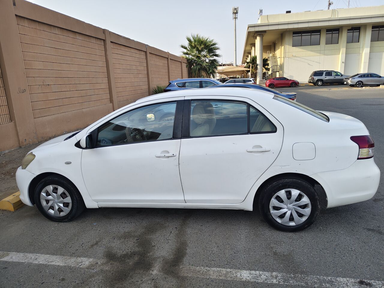 Jeddah, Vehicles, Cars & Trucks , SAR 19000,  Yaris,  2011,  Automatic,  339000 KM,