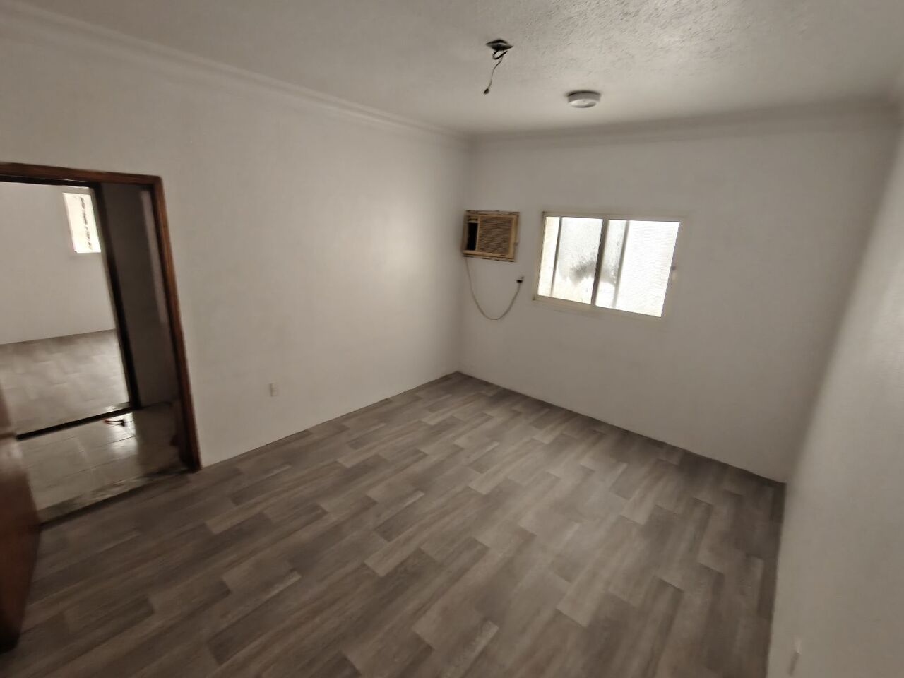 Khobar, Apartments, Flats, Houses & Villas, SAR 500/month,  1 BR,  Room For Rent Sharing