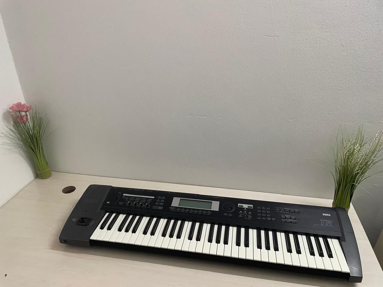 Riyadh, Musical Instruments, SAR 2200,  Korg TR Music Workstation-