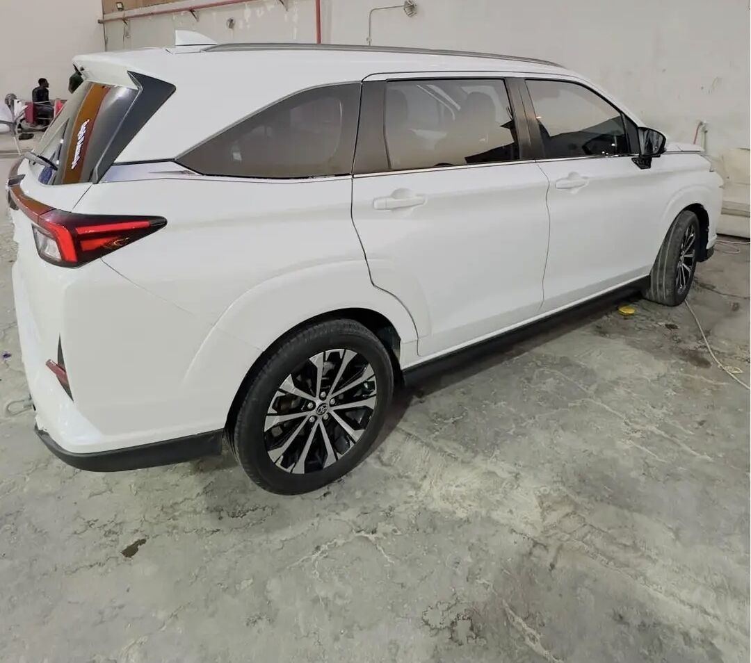 Riyadh, Vehicles, Cars & Trucks , SAR 55000,  Toyota Veloz,  2023,  Automatic,  68000 KM,   , Pearl While Colour For Sale On Cash For Serious Buyers Only