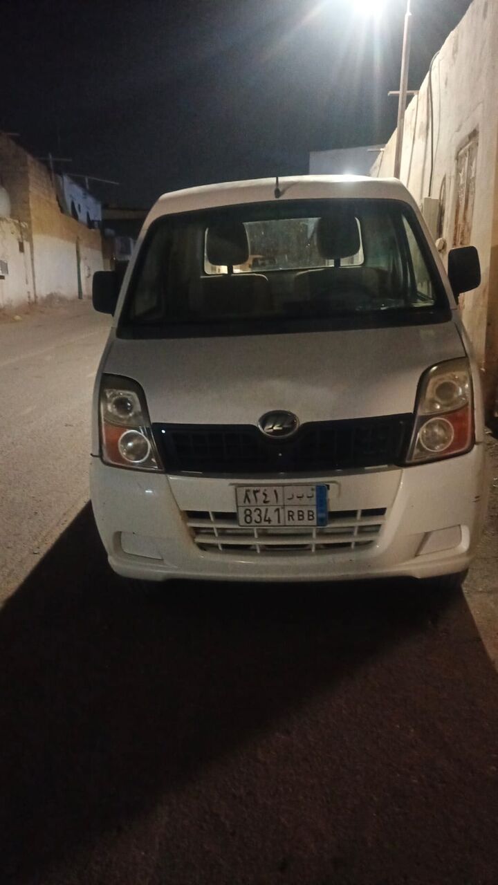 Madinah, Job Seekers, Driver With Dabab Car