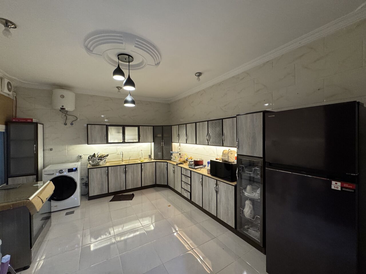 Madinah, Apartments, Flats, Houses & Villas, SAR 23000/year,  Furnished,  2 BR,  Apartment For Rent With Furniture And Electrical Appliance For Sale.