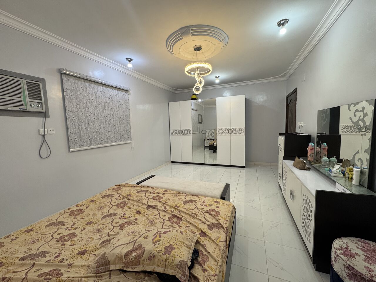 Madinah, Apartments, Flats, Houses & Villas, SAR 23000/year,  Furnished,  2 BR,  Apartment For Rent With Furniture And Electrical Appliance For Sale.