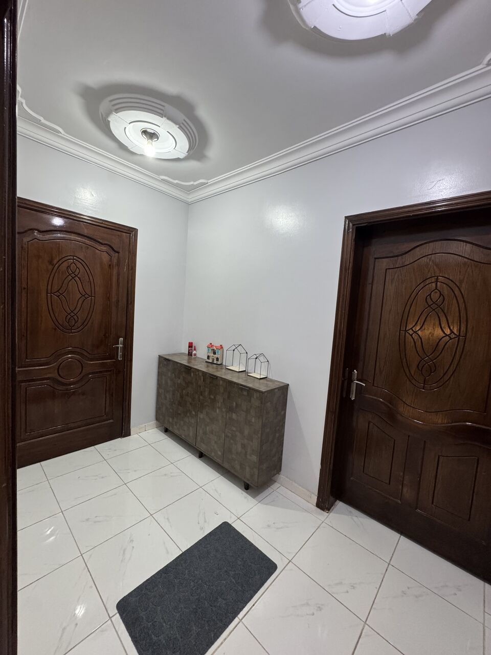 Madinah, Apartments, Flats, Houses & Villas, SAR 23000/year,  Furnished,  2 BR,  Apartment For Rent With Furniture And Electrical Appliance For Sale.