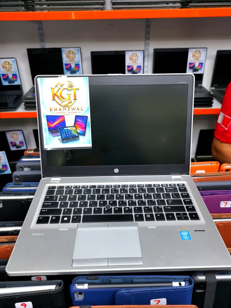 Manama, Computers, BHD 45,  Hp Elitebook Folio Slim Laptop