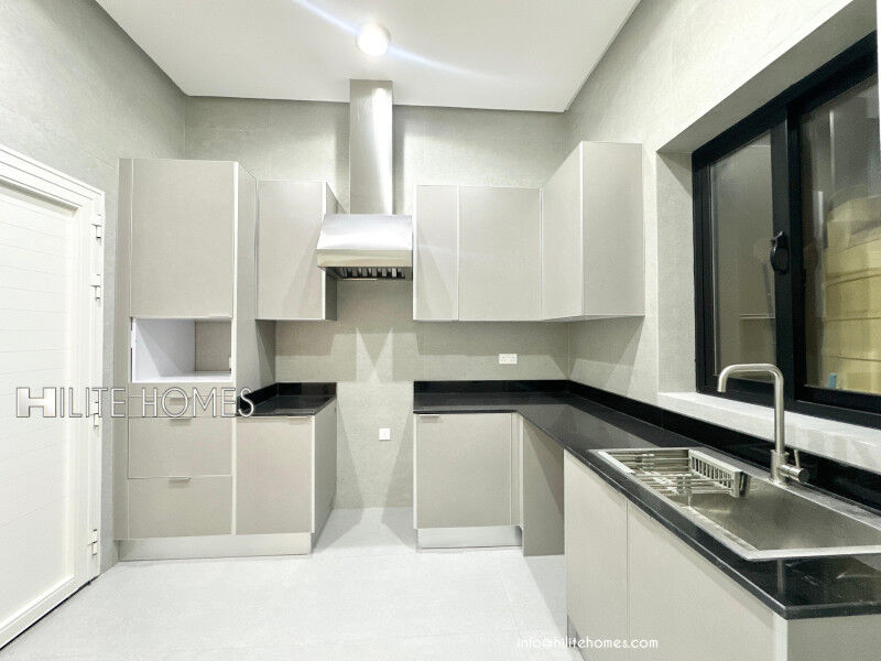 Salmiya, Apartments, Flats, Houses & Villas, KWD 525/month,  3 BR,  Three Bedroom Basement Apartment For Rent In Salmiya