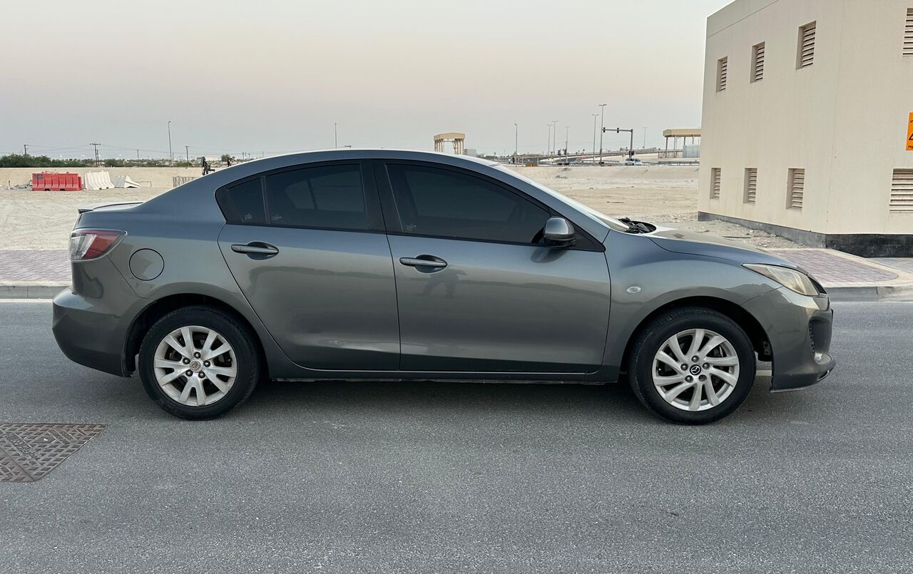 Riffa, Vehicles, Cars & Trucks , BHD 1500,  Mazda 3 Full Option Sunroof,  2013,  Automatic,  146000 KM,  Excellent Condition