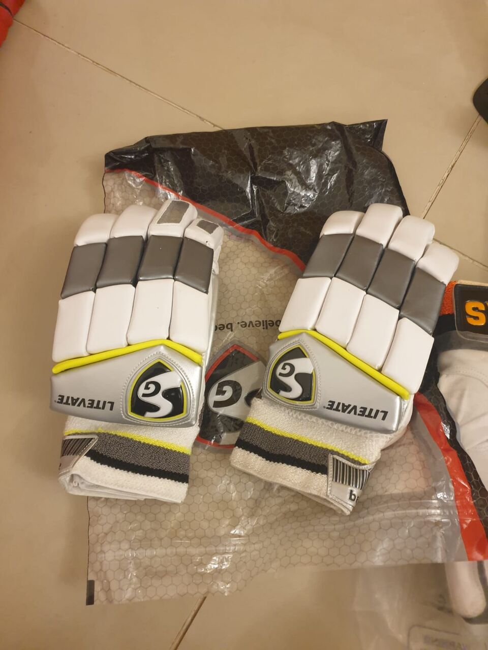 Manama, Sporting Goods, Cricket 🏏 Gears