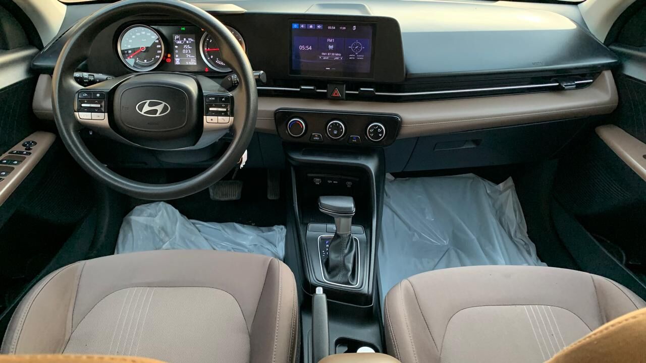 Riyadh, Vehicles, Cars & Trucks , SAR 47000,  HYUNDAI ACCENT,  2024,  Automatic,  50000 KM,  FULL OPTION CRUISE CONTROL CAMERA LCD ALLOYS 6