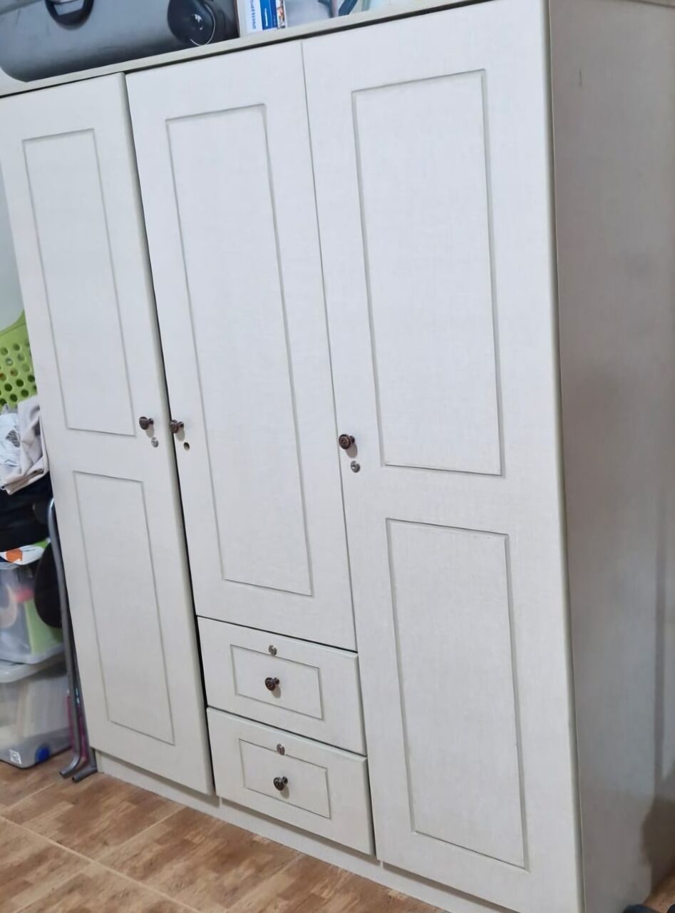 Riyadh, Furniture, SAR 250,  ###Bedroom Closet# Urgent Sale