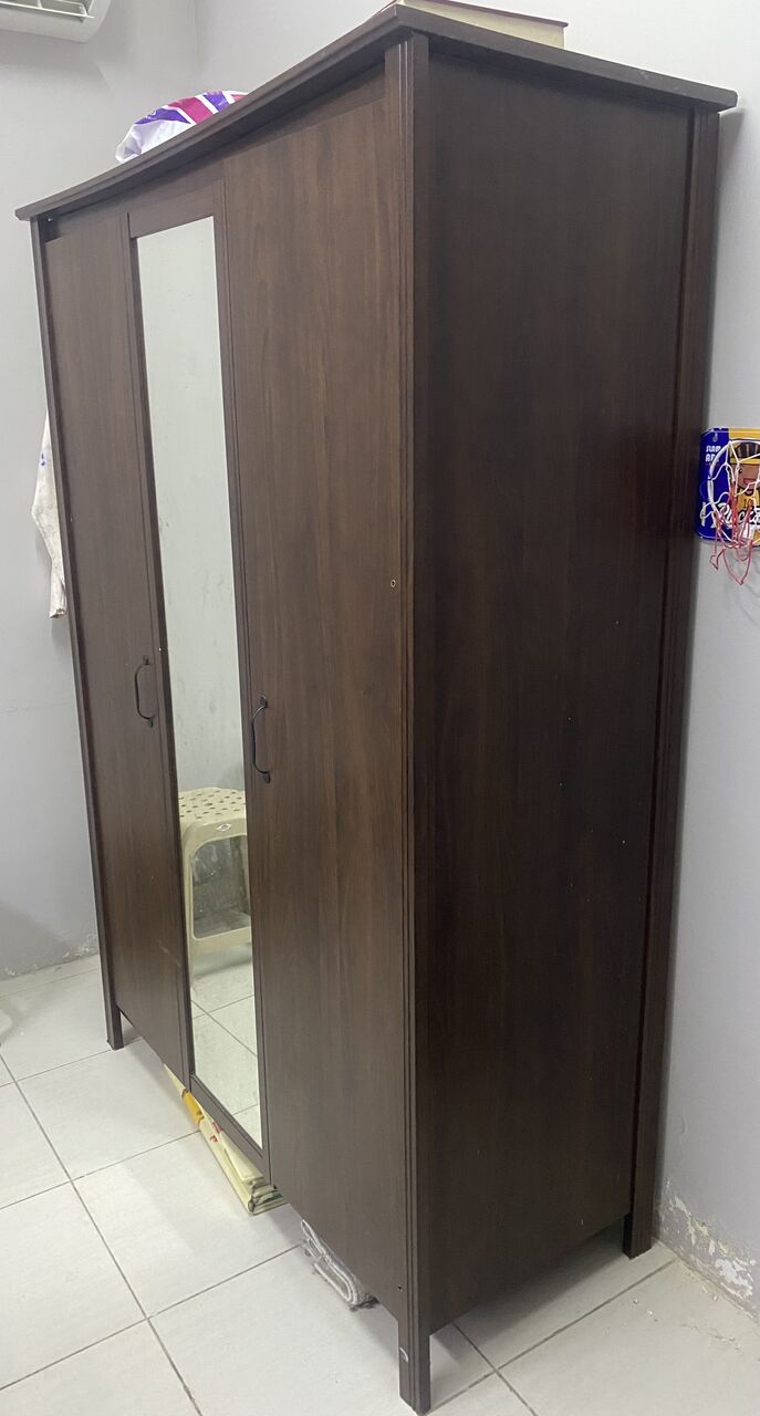 Jubail, Furniture, SAR 600,  Cupboard And Dining Table